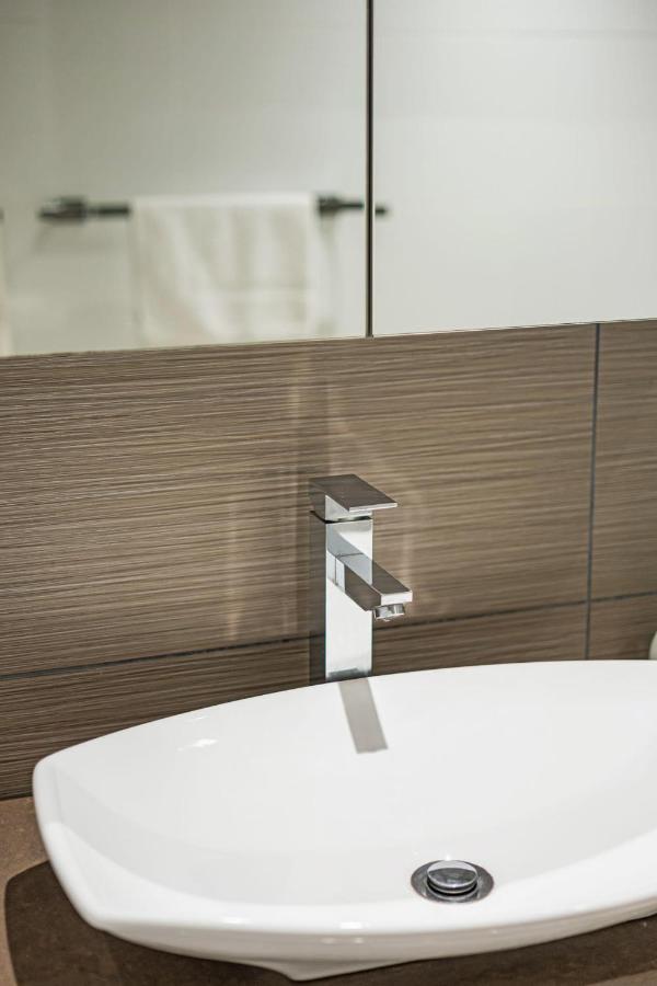 Apartment Modern Urban Retreat 1br Near Chatswood *